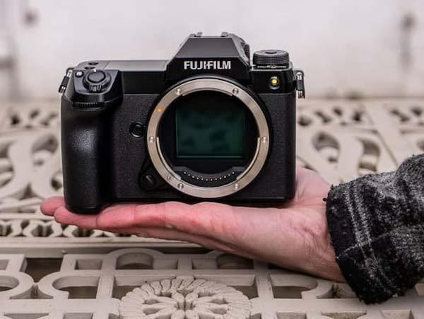 Fujifilm GFX 100S