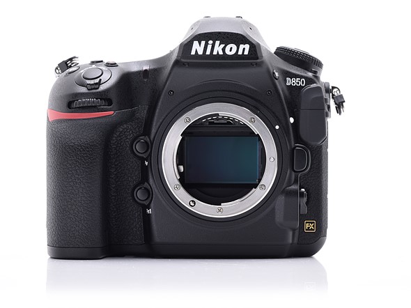 Nikon D850