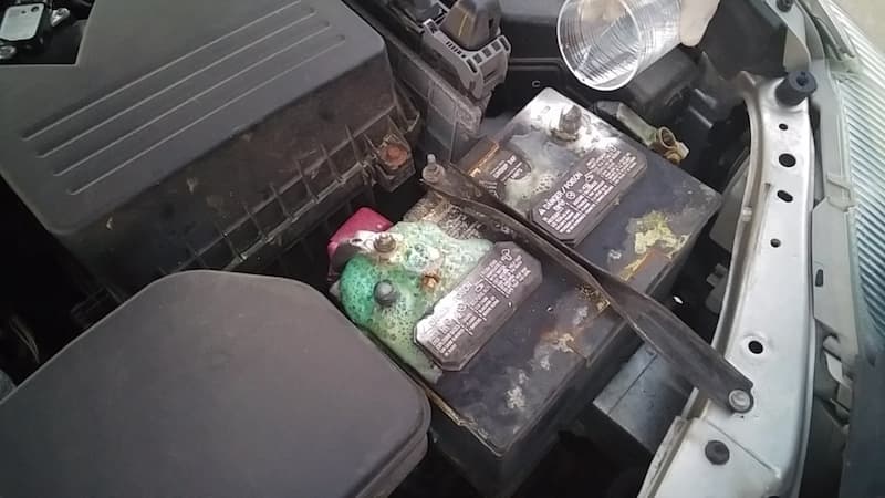 How to Clean Car Battery Corrosion Safely in An Easy Way